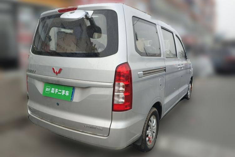 Used Wuling Hongguang V 2022 1.5L Jingqu Version Hydraulic Power Steering LAR