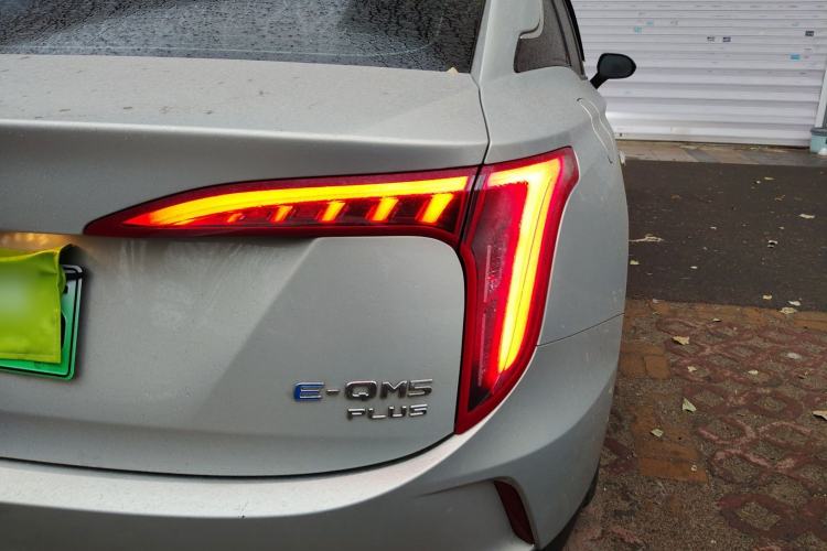 Used Hongqi E-QM5 2024 610 km PLUS