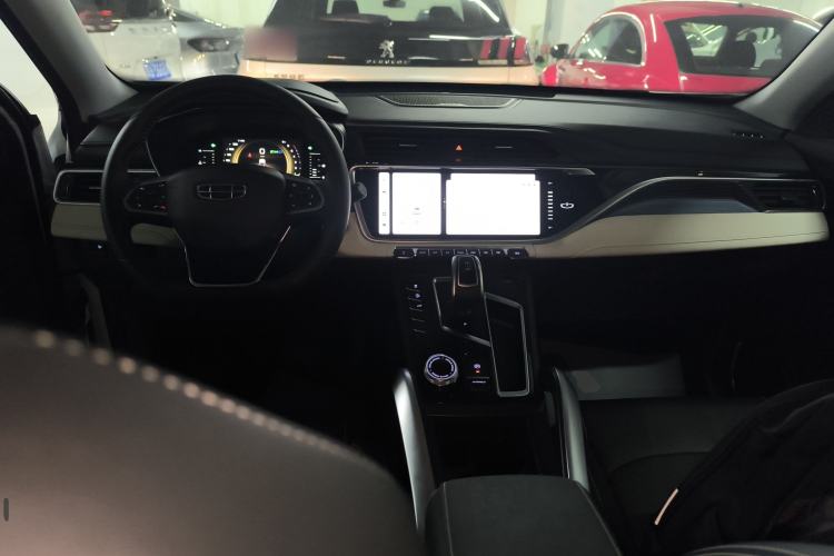 Used Geely Auto Emgrand X7 Sport 2022 Boyue X 1.8TD DCT ZhiZun Edition