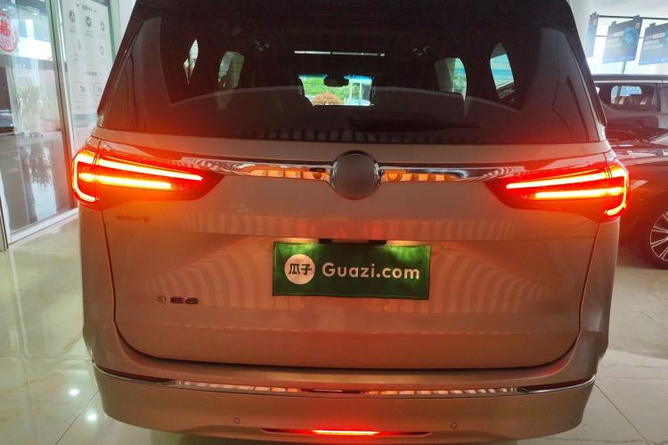 Used Buick GL8 2022 ES Land Cruiser 653T Luxury Model Rear