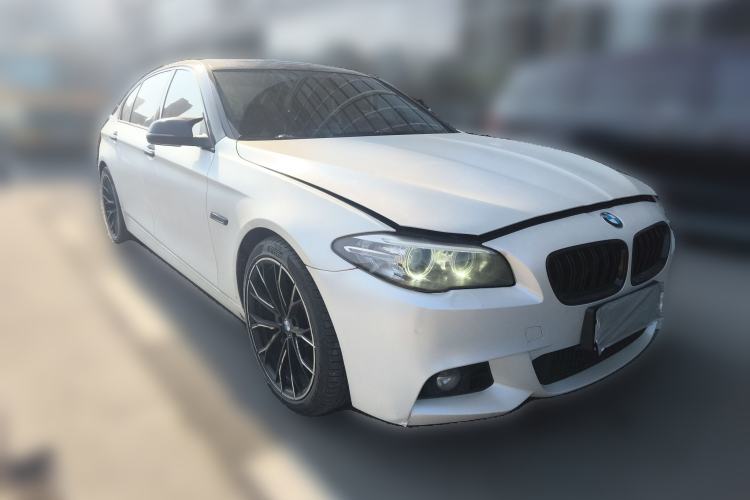 Used BMW 5 Series 2014 535Li Leading Model
