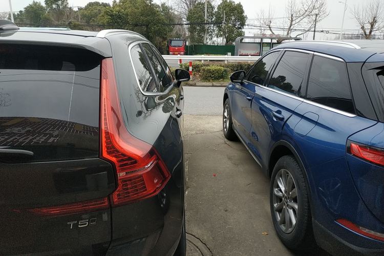 Used Volvo XC60 2019 T5 4x4 Smart Edition China VI Standard
