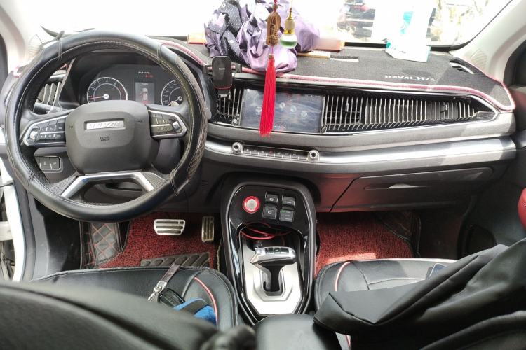 Used Haval H2s 2017 Red-Label 1.5T Dual-Clutch Luxury Model