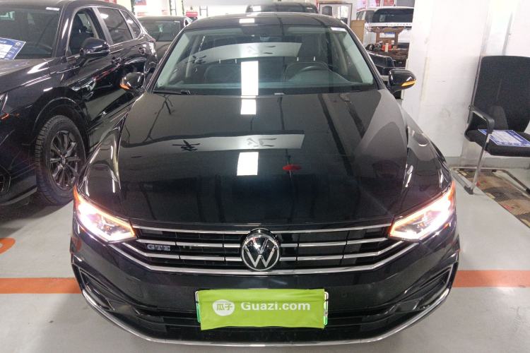 Used Volkswagen Magotan GTE Plug-in Hybrid 2022 GTE Luxury Model
