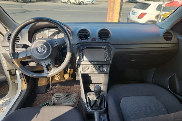 Used Volkswagen Jetta 2015 Value Edition 1.6L Manual Fashionable Style