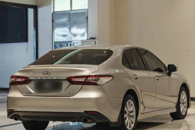 Used Toyota Camry 2019 2.0G Luxury Edition China VI Standard
