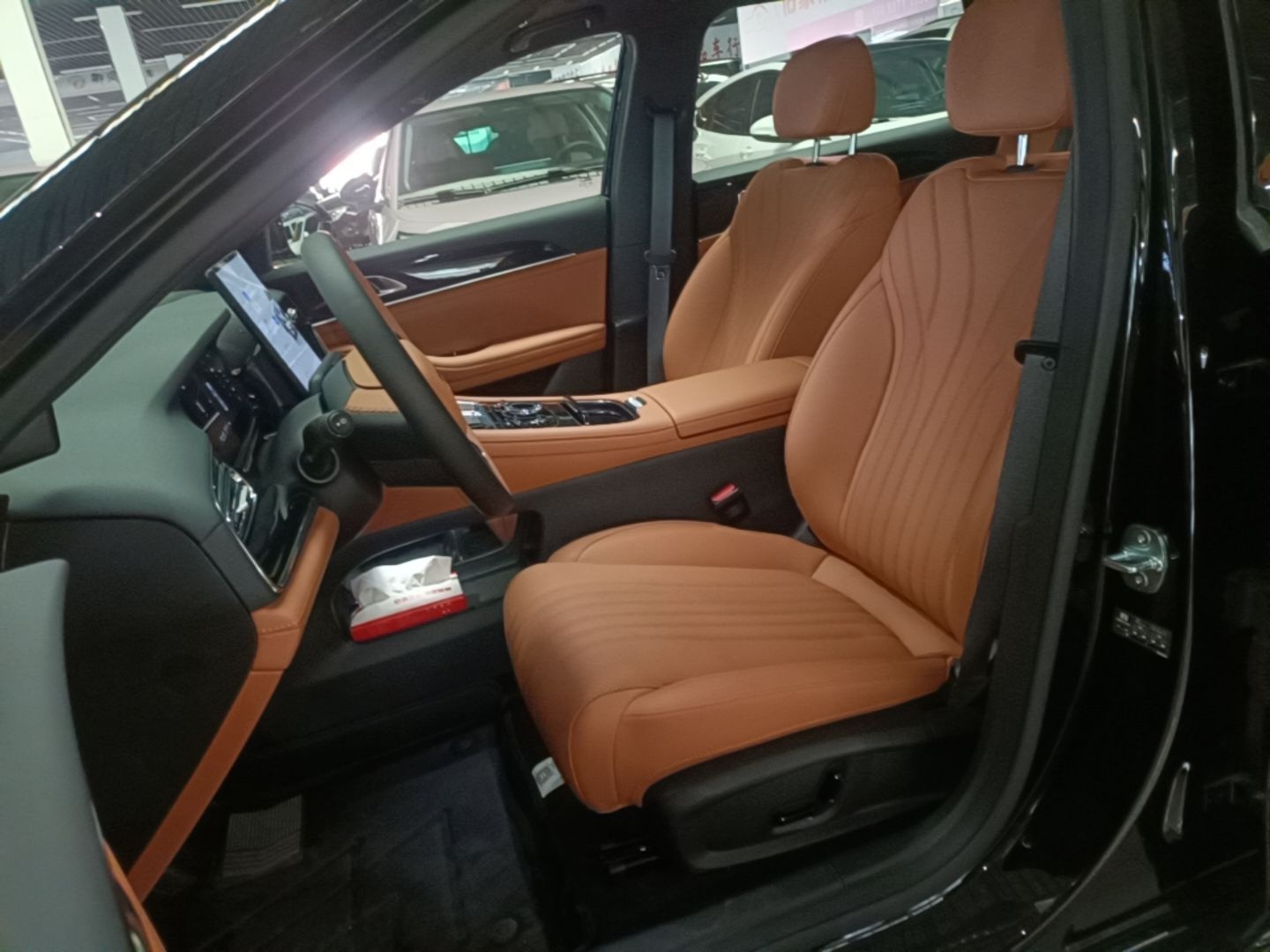 Geely Galaxy Starlight 7 2026 220km Four-Wheel-Drive Exploration+ Edition — снимка 17