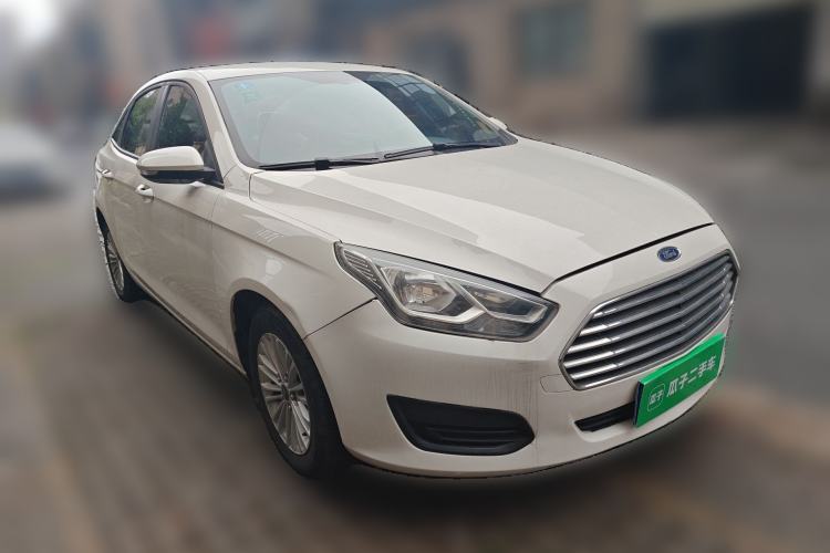 Used Ford Escort 2017 Revised Version 1.5L Automatic Comfort Edition Front Right 45 Deg