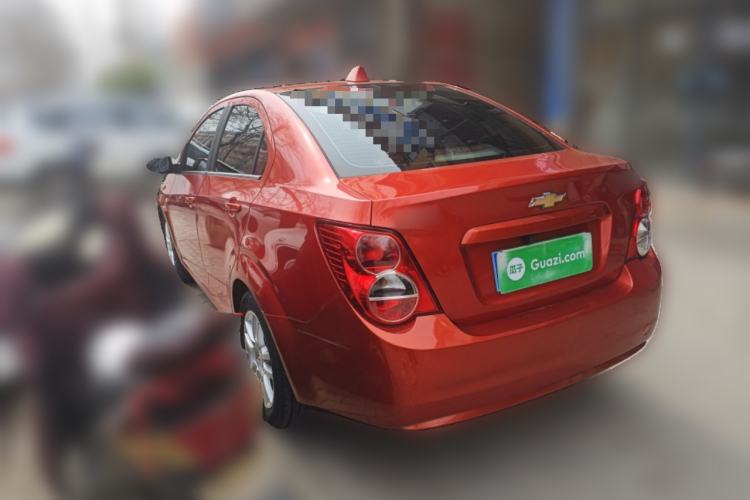 Used Chevrolet Aveo Sonic 2011 Sedan 1.6L Automatic SX