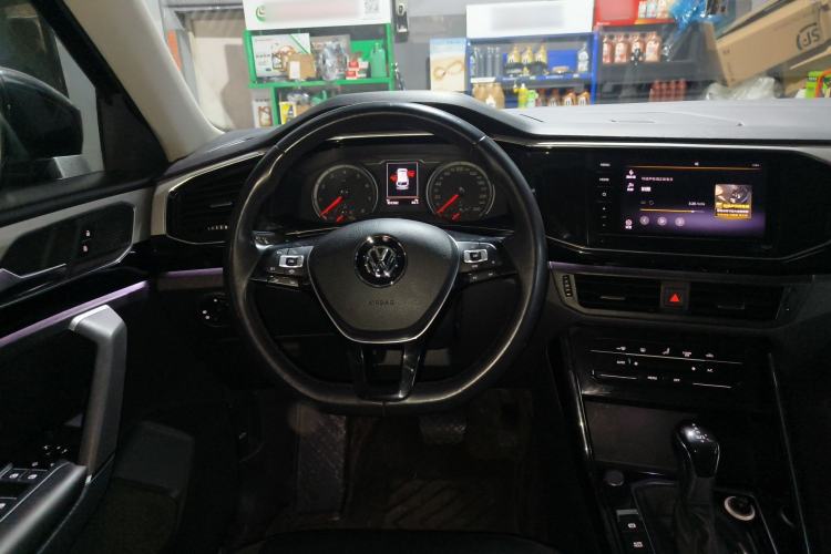 Used Volkswagen Tayron 2020 330TSI Two-Wheel Drive Luxury Smart Connectivity Version
