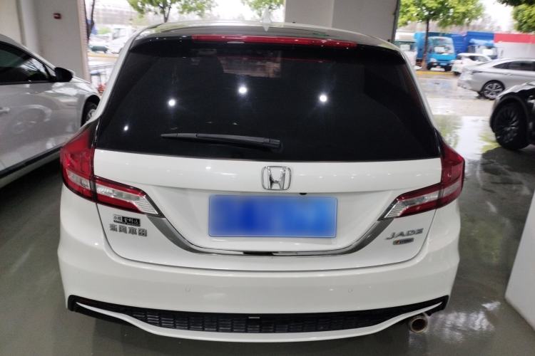 Used Honda Jade 2017 1.8L automatic Comfort version 5 seats