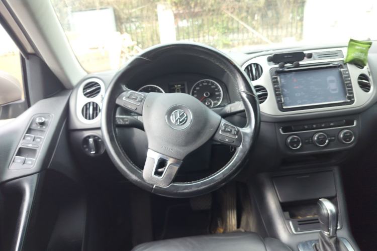 Used Volkswagen Tiguan 2015 1.8TSI Automatic Two-Wheel Drive Comfort Edition