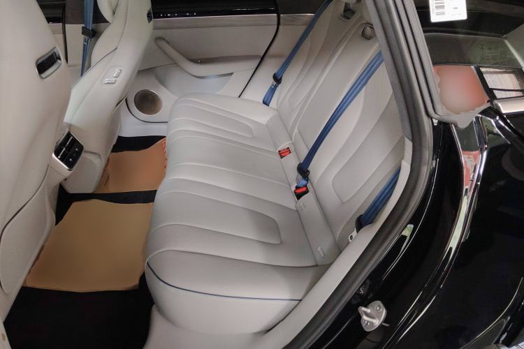 Used Hima Luxeed S7 2025 855 km Max