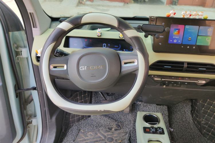 Used Geely Galaxy Panda 2023 Panda Mini 200km Dynamic Bear
