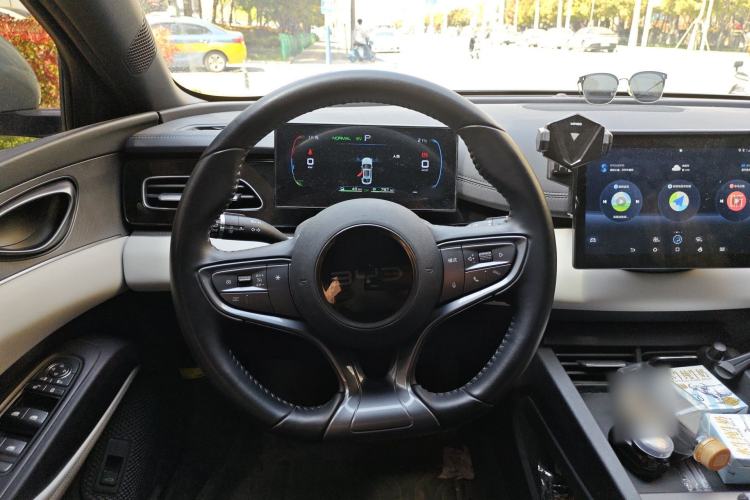 Used BYD Seal 06 New Energy 2024 DM-i 80KM Luxury Model Steering Wheel