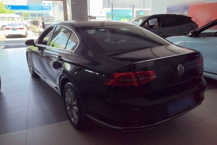 Used Volkswagen Magotan 2017 330TSI DSG Luxury Model