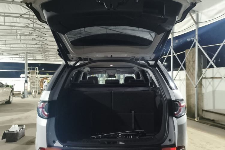 Used Land Rover Discovery Sport 2018 240 PS HSE Version
