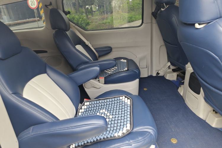 Used SAIC MAXUS G10 2015 2.0T Automatic Anniversary Edition Left Rear Seat