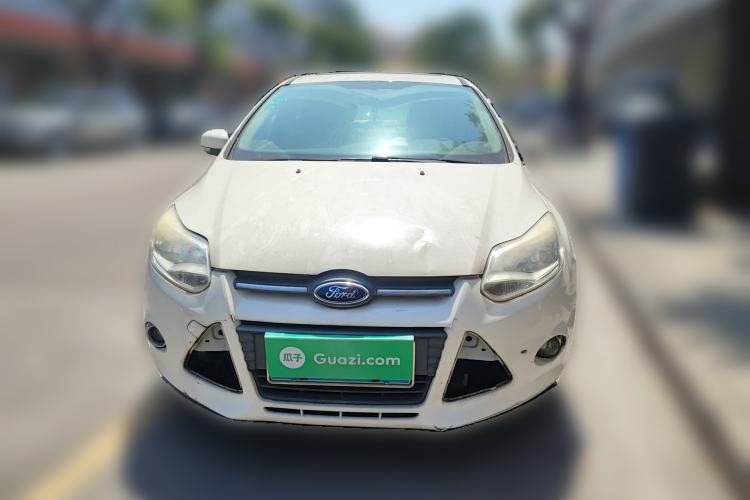 Used Ford Focus 2012 Sedan 1.6L Automatic Fashion Edition
