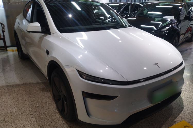 Used Tesla Model Y 2025 Rear-Wheel-Drive Version