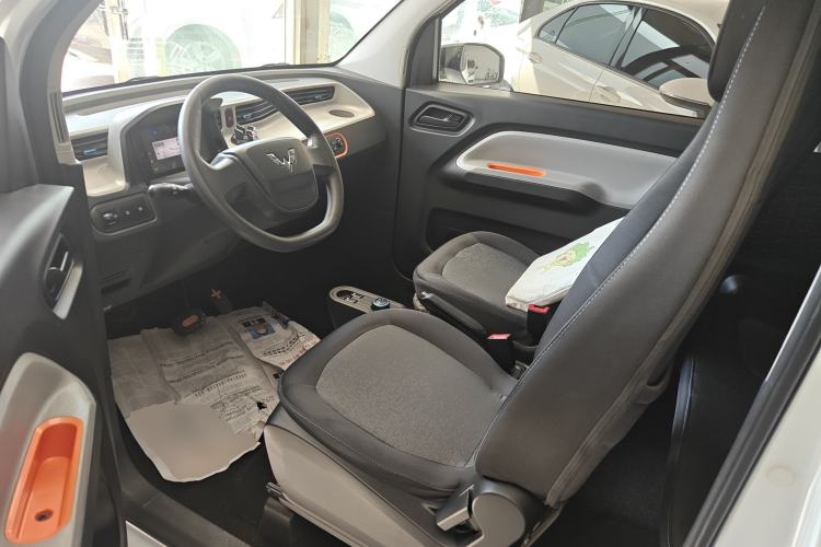 Used Wuling Hongguang MINIEV 2020 Zizai Version Lithium-NMC Left Front Seat