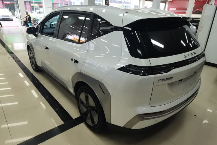 Used AION Y 2022 Plus 70 Enjoy Edition Rear Left 45 Deg