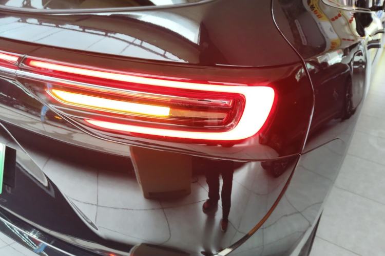 Used Hima AITO M7 2022 1.5T Rear-Drive Comfort Edition Exterior 3