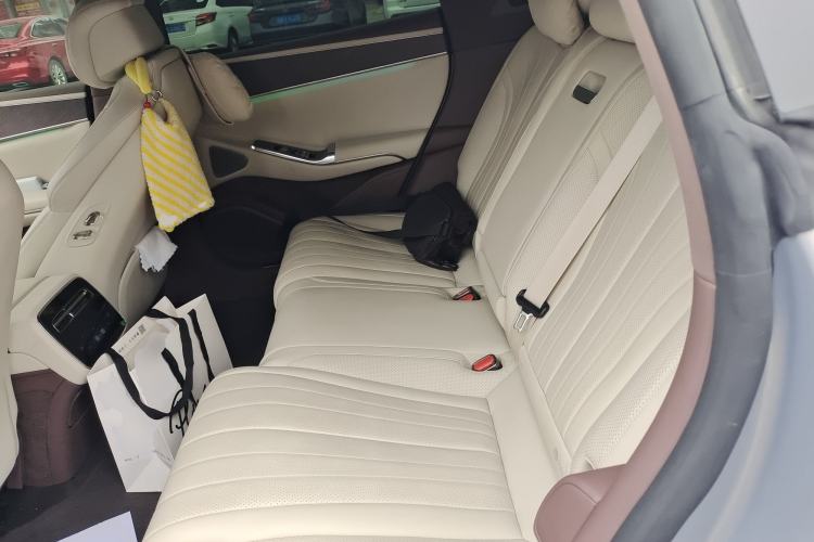 Used Denza Z9GT 2024 630 All-Wheel Drive Max Edition