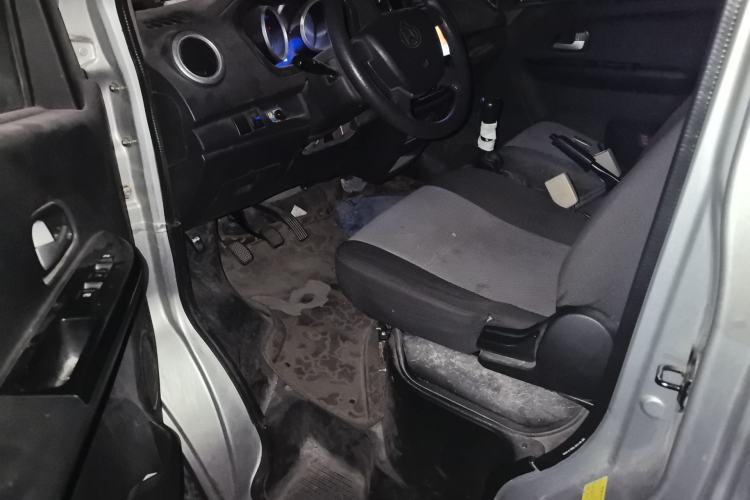 Used CHANGAN KAICHENG Ruixing M60 2020 1.5L Standard Version China VI 6-Seater DAM15KR Driver Seat