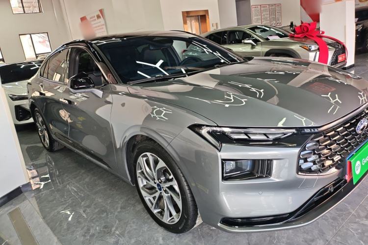 Used Ford Mondeo 2023 EcoBoost 245 Ultimate Model
