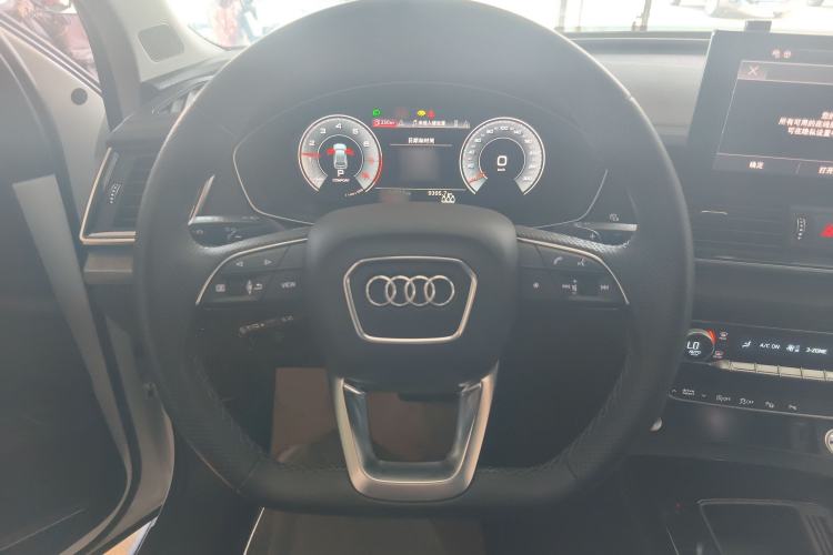 Used Audi Q5L 2022 Updated 45T Luxury Dynamic Version