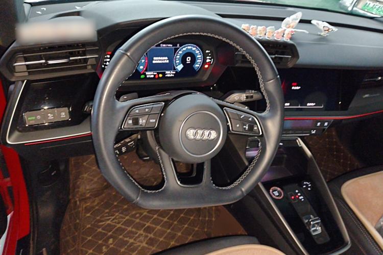Used Audi A3 2024 Sportback 35 TFSI Fashionable Sports Model Steering Wheel
