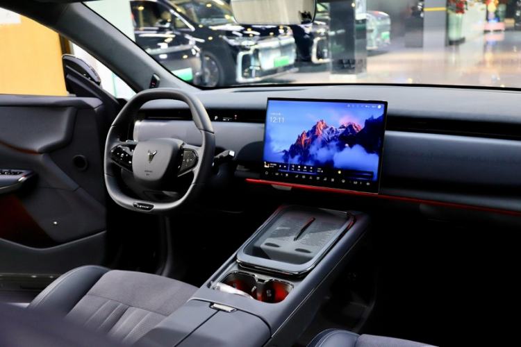 Used VOYAH COURAGE 2024 Four-Wheel Drive Global Edition
