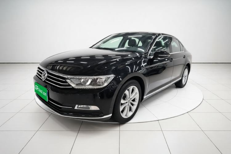 Used Volkswagen Magotan 2017 330TSI DSG Luxury Model