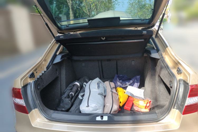 Used Skoda Superb 2013 1.8TSI Automatic Yashi Edition
