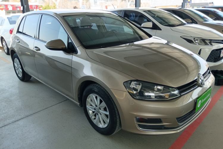 Used Volkswagen Golf 2016 1.6L Automatic Fashion Model Exterior 1