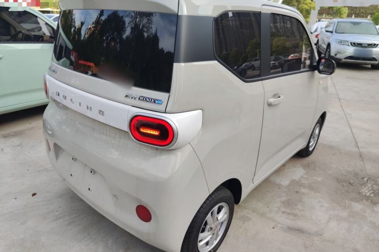Used Wuling Hongguang MINIEV 2024 3rd Generation 215km Youth Edition