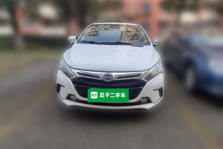 Used BYD Qin New Energy 2014 1.5T Flagship Model
