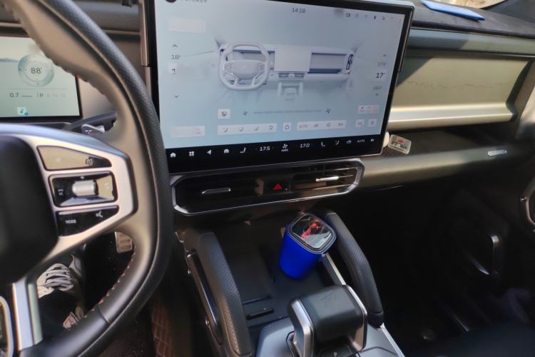 Used JETOUR Traveler 2023 2.0T All-Wheel Drive CrossPRO+