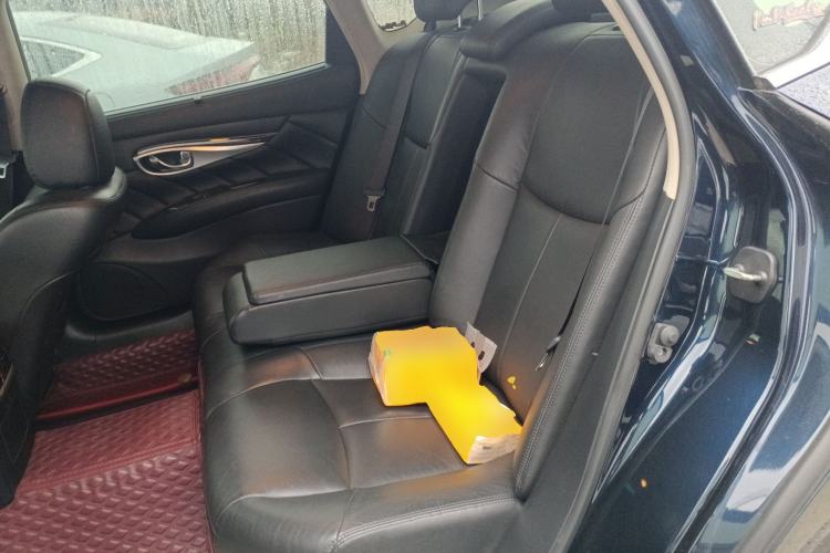 Used Infiniti Q70 2017 Q70L 2.5L Enjoyment Edition