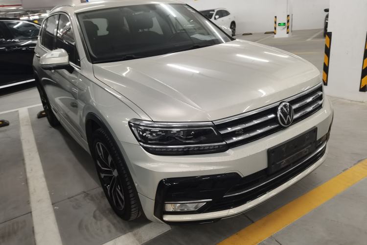 Used Volkswagen Tiguan L 2021 330TSI Automatic Two-Wheel Drive R-Line Flagship Edition
