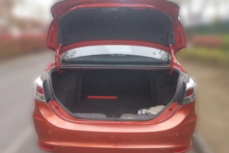 Used Chery Arrizo 3 2015 1.5L Manual High-End Version Trunk