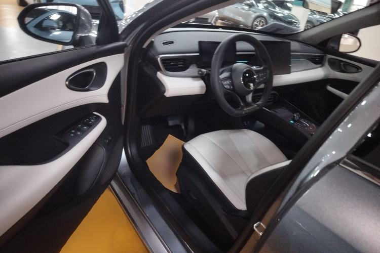 Used BYD Seal 05 DM-i 2025 DM-i Intelligent Drive 120KM Flagship Model
