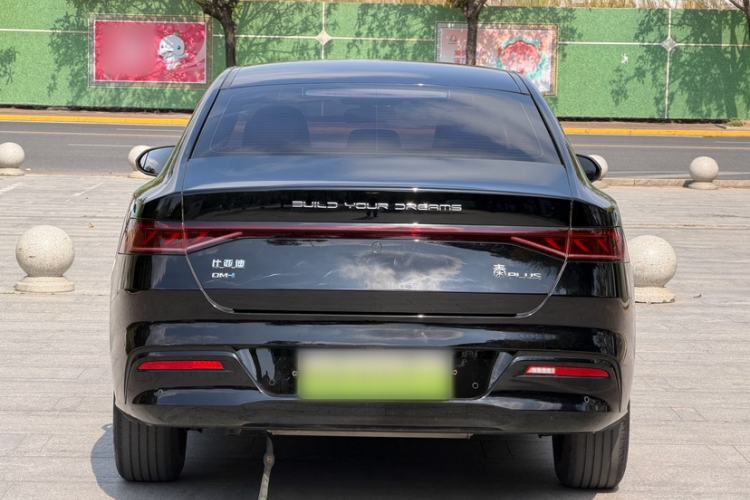 Used BYD Qin PLUS 2024 HONOR Edition DM-i 55KM Leading Model
