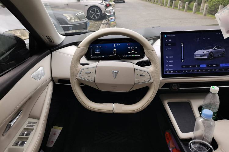 Used Deepal SL03 2022 1.5L 1200 Extended-Range Version Steering Wheel