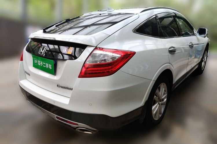 Used Honda Crosstour 2014 2.4L Luxury Edition