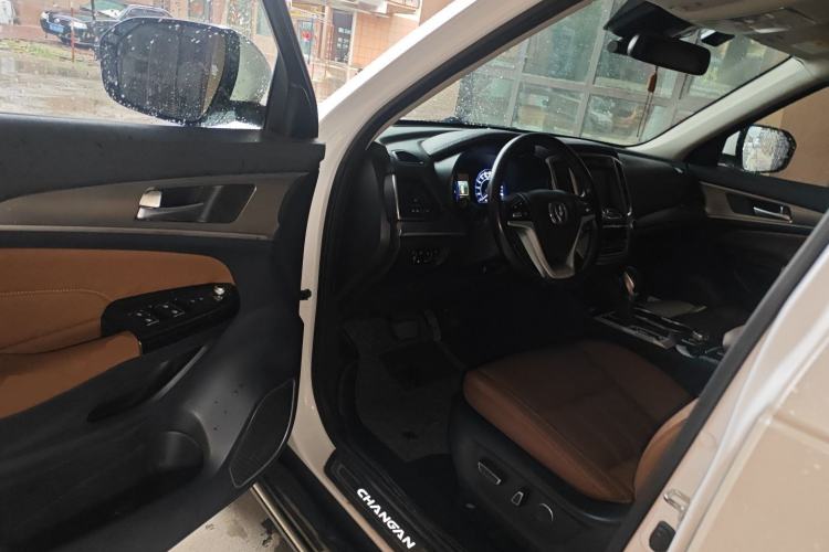 Used CHANGAN CS95 2017 2.0T Four-Wheel Drive SmartDrive Edition Driver Seat