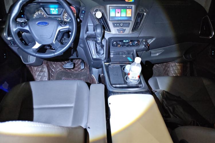 Used Ford Tourneo Custom 2020 2.0T Automatic Elite Edition China VI Standard
