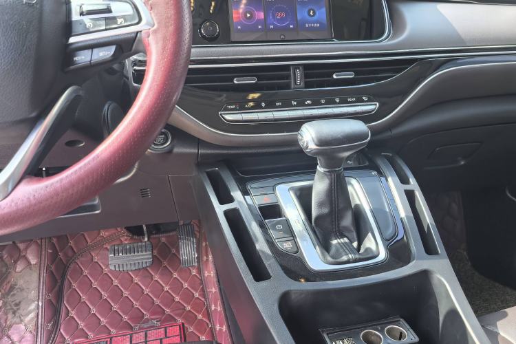 Used GAC Trumpchi M6 2019 270T Automatic Luxury Edition (7-seater) China V Standard