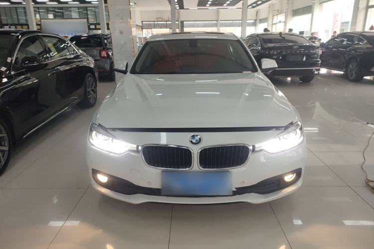 Used BMW 3 Series 2016 316i Fashion Model
